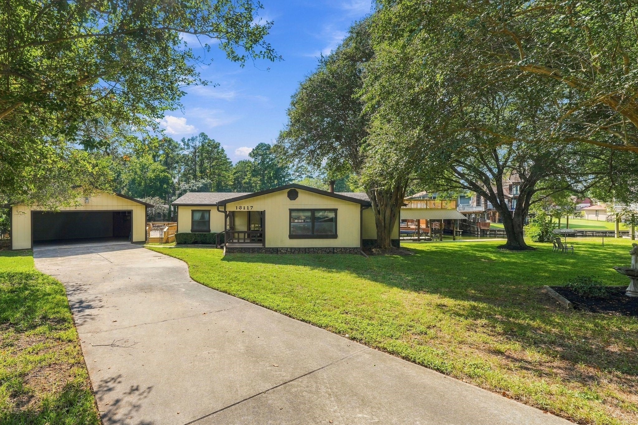 Mariners Ct, Willis, TX 77318 #1