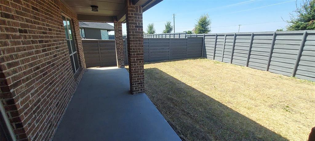 Little Elm, Texas, 76227, United States, 4 Bedrooms Bedrooms, ,3 BathroomsBathrooms,Residential,For Sale,1933171