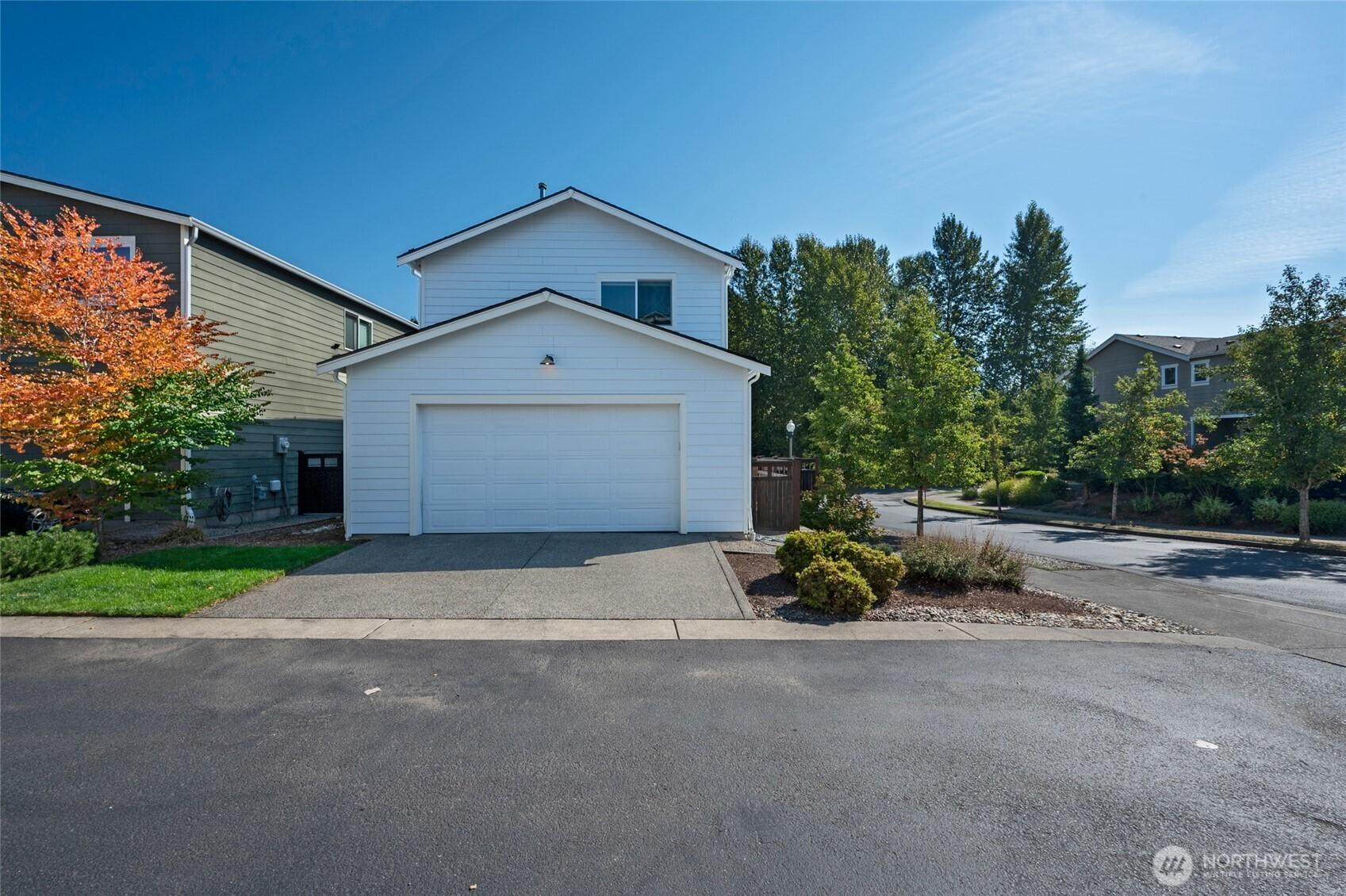 AUBURN, Washington, 98092, United States, 4 Bedrooms Bedrooms, ,3 BathroomsBathrooms,Residential,For Sale,1956520