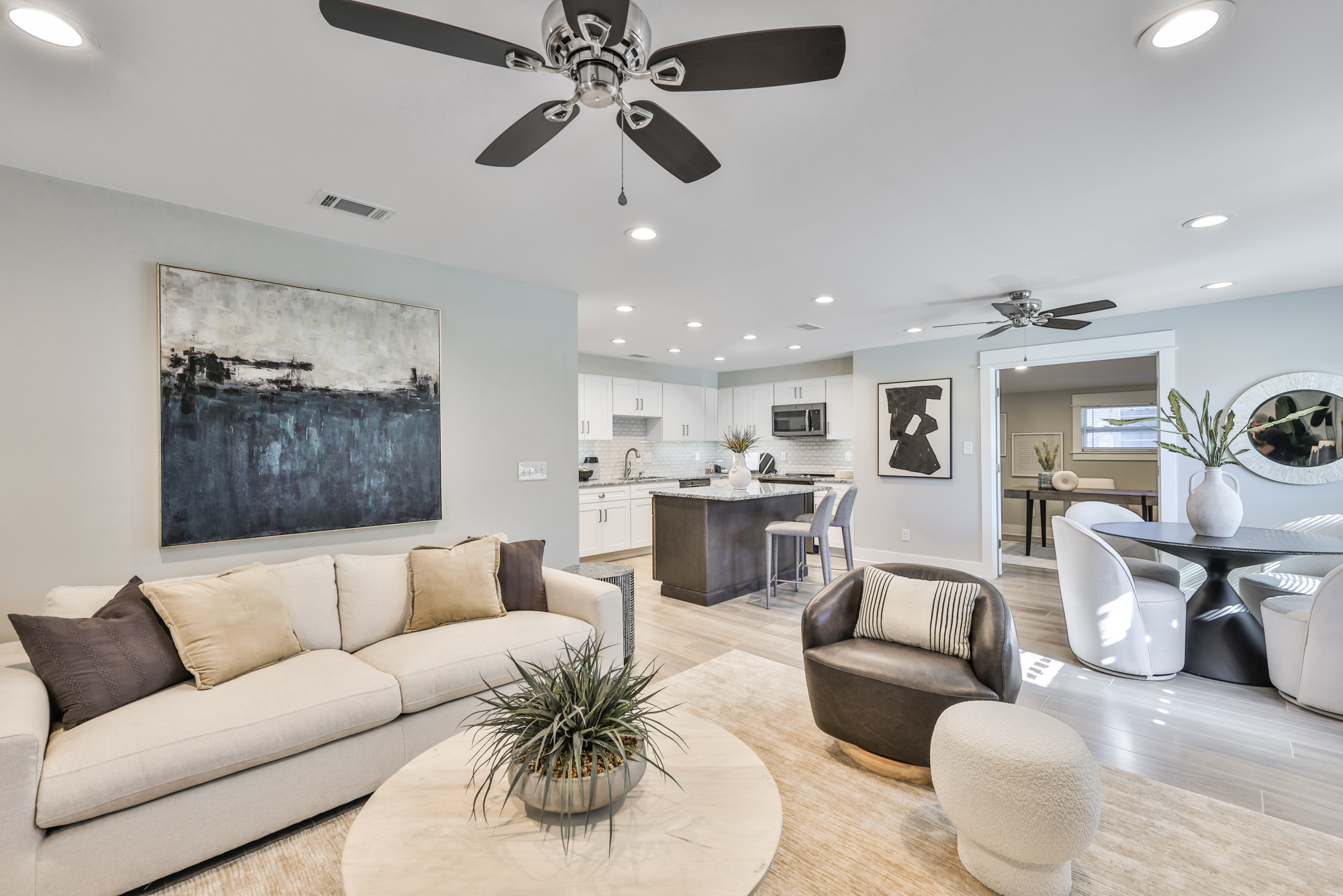 Tampa, Florida, 33616, United States, 3 Bedrooms Bedrooms, ,2 BathroomsBathrooms,Residential,For Sale,2009255