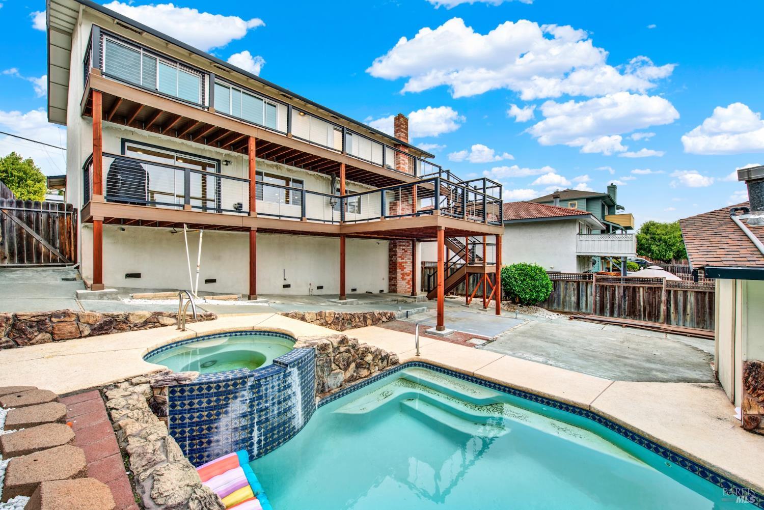 Benicia, California, 94510, United States, 4 Bedrooms Bedrooms, ,3 BathroomsBathrooms,Residential,For Sale,1989511