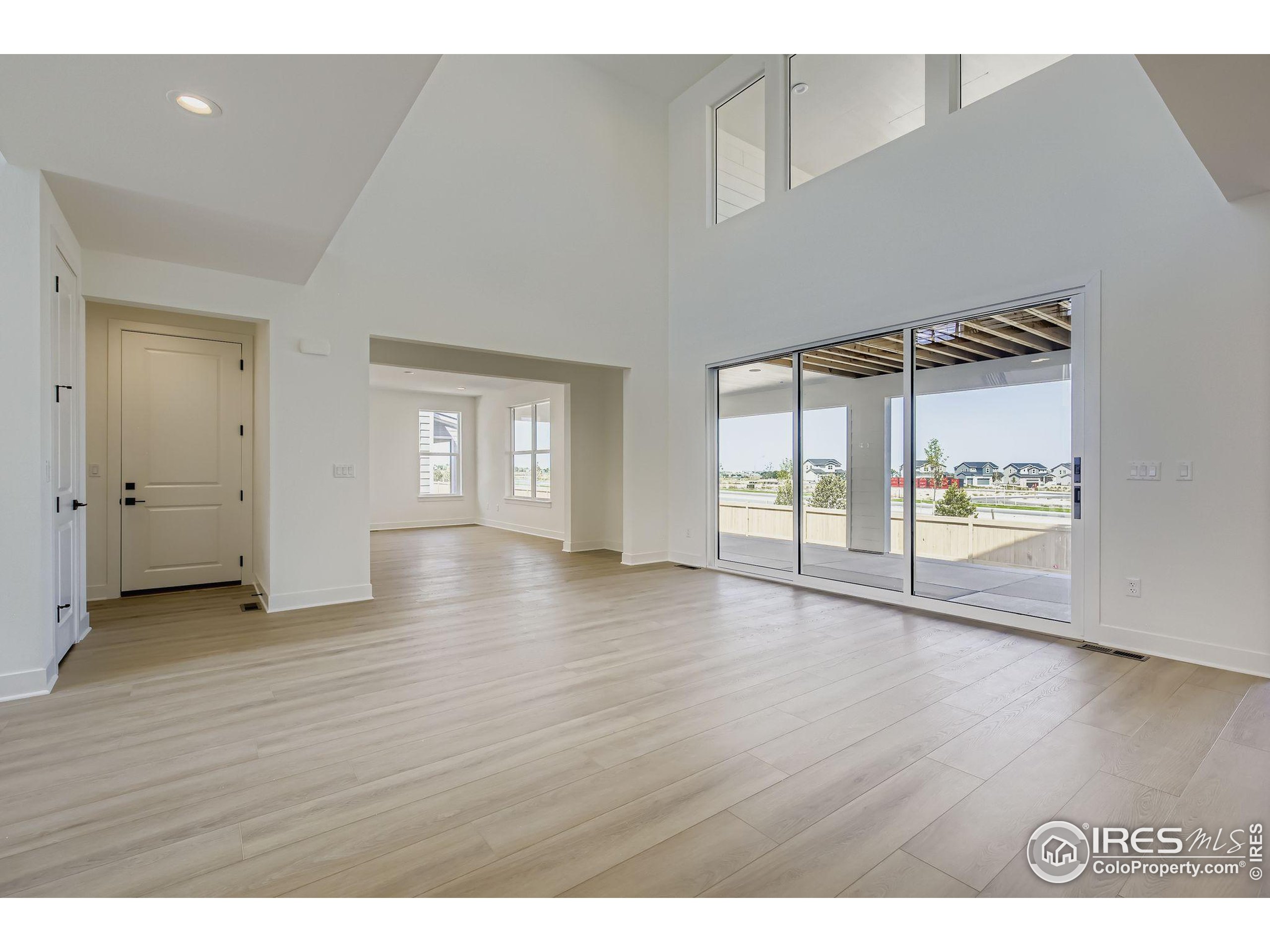 Loveland, Colorado, 80538, United States, 5 Bedrooms Bedrooms, ,6 BathroomsBathrooms,Residential,For Sale,1913101