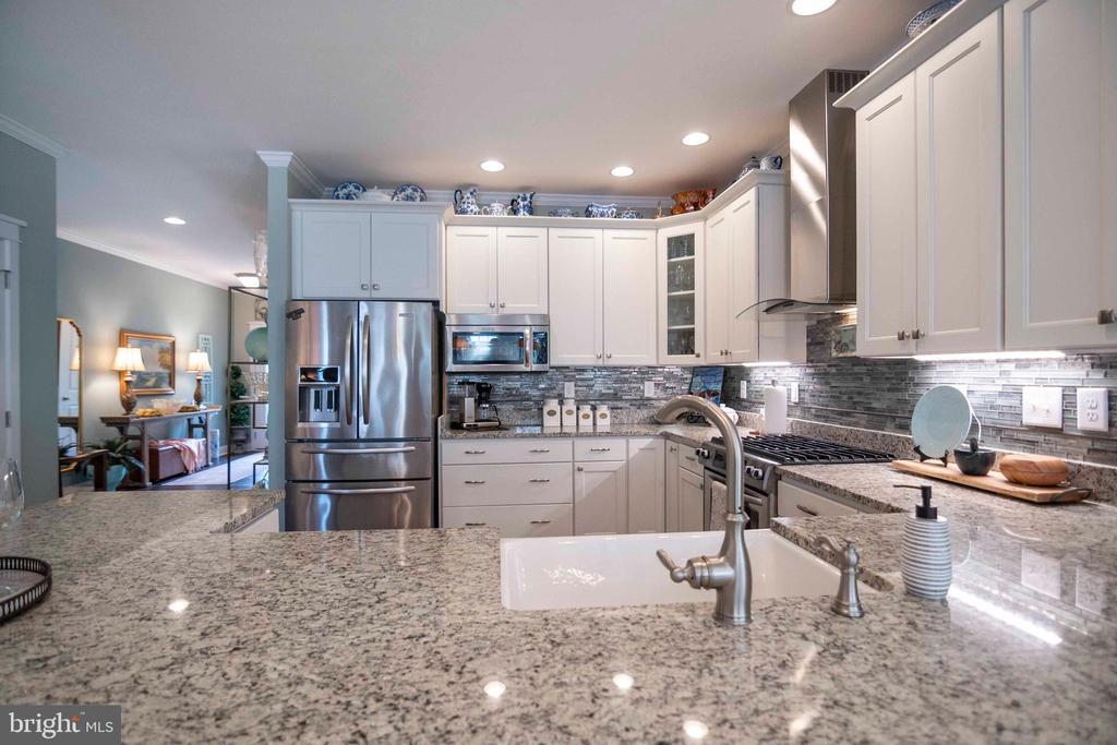 Shepherdstown, West Virginia, 25443, United States, 3 Bedrooms Bedrooms, ,3 BathroomsBathrooms,Residential,For Sale,1951185