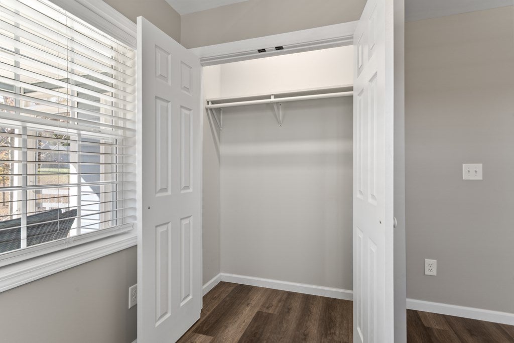 Blue Ridge, Georgia, 30513, United States, 3 Bedrooms Bedrooms, ,2 BathroomsBathrooms,Residential,For Sale,1987936