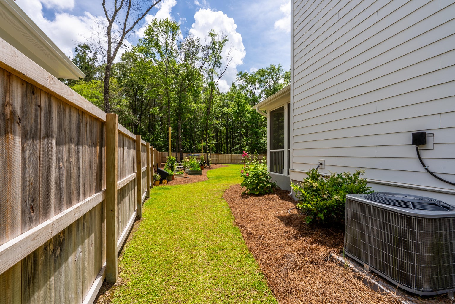 Hollywood, South Carolina, 29449, United States, 4 Bedrooms Bedrooms, ,4 BathroomsBathrooms,Residential,For Sale,1898776