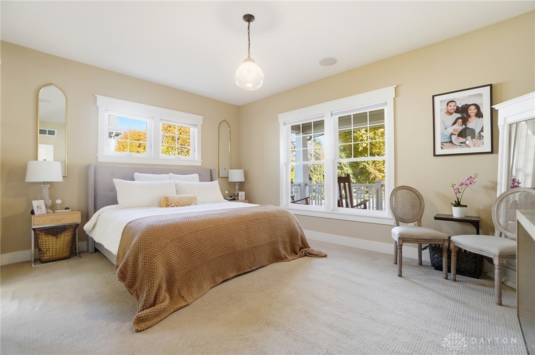 Oakwood, Ohio, 45409, United States, 3 Bedrooms Bedrooms, ,3 BathroomsBathrooms,Residential,For Sale,1991510