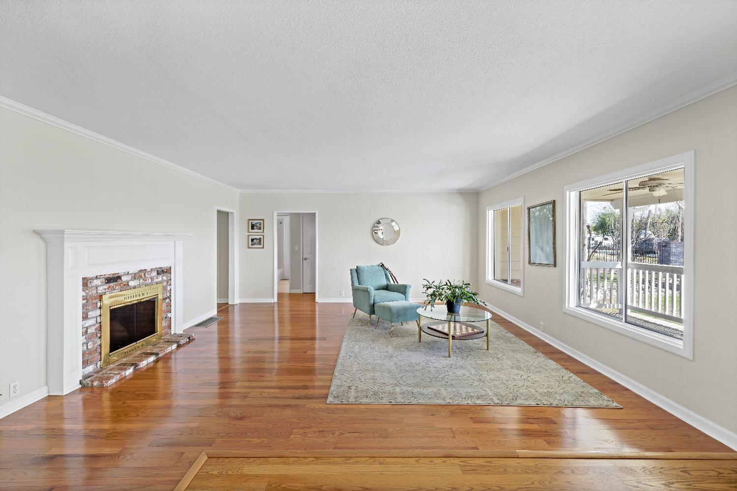 Turlock, California, 95380, United States, 3 Bedrooms Bedrooms, ,4 BathroomsBathrooms,Residential,For Sale,1993882