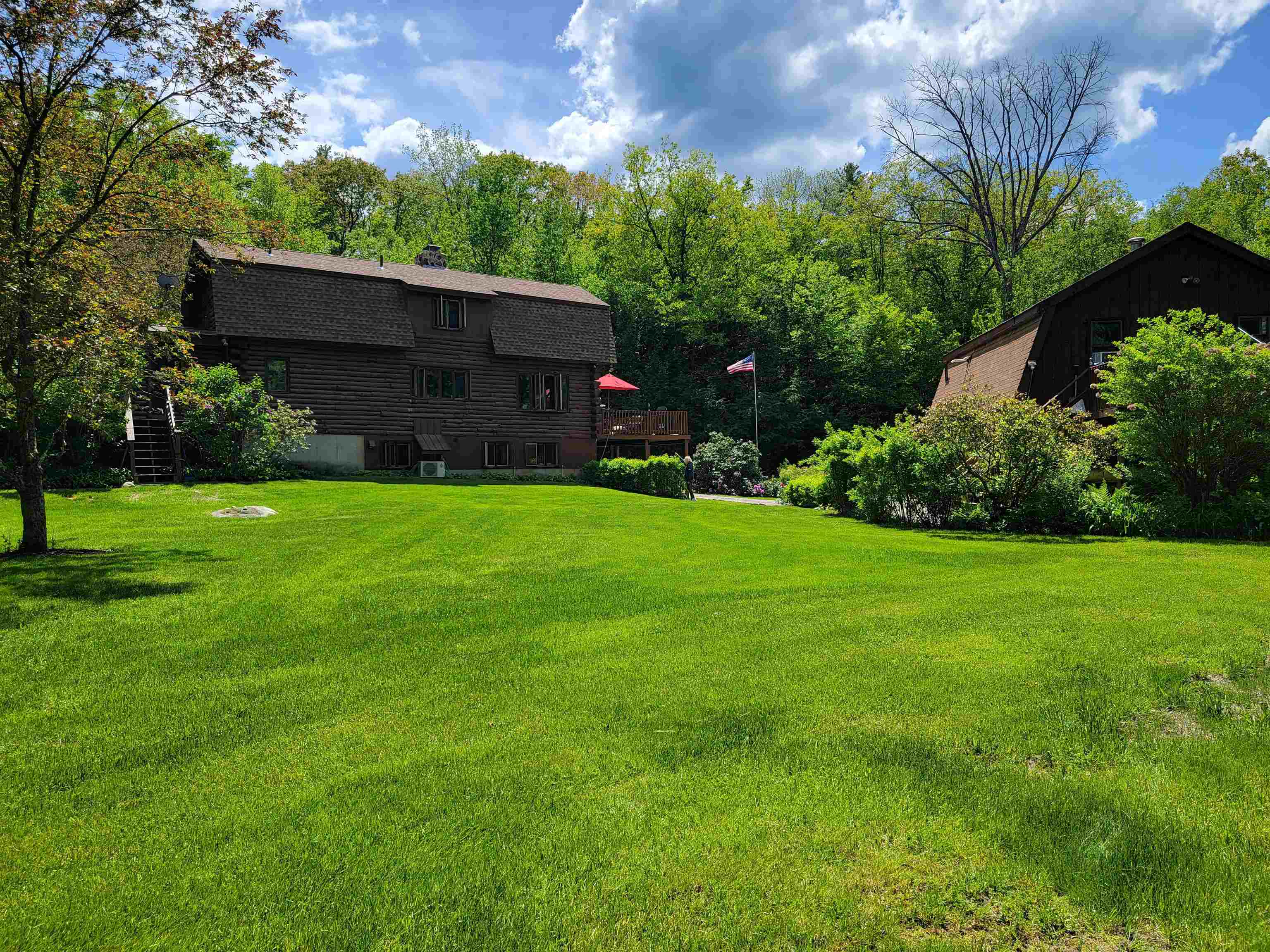 Newbury, New Hampshire, 03255, United States, 4 Bedrooms Bedrooms, ,3 BathroomsBathrooms,Residential,For Sale,1847308