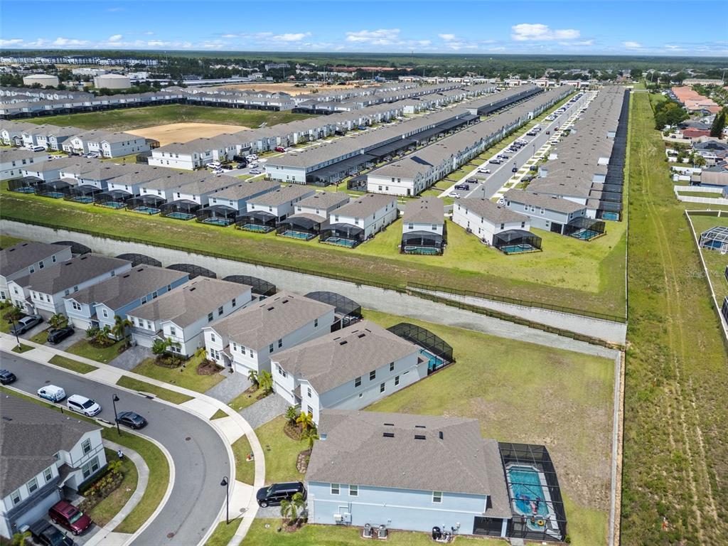 Davenport, Florida, 33897, United States, 10 Bedrooms Bedrooms, ,8 BathroomsBathrooms,Residential,For Sale,1897449