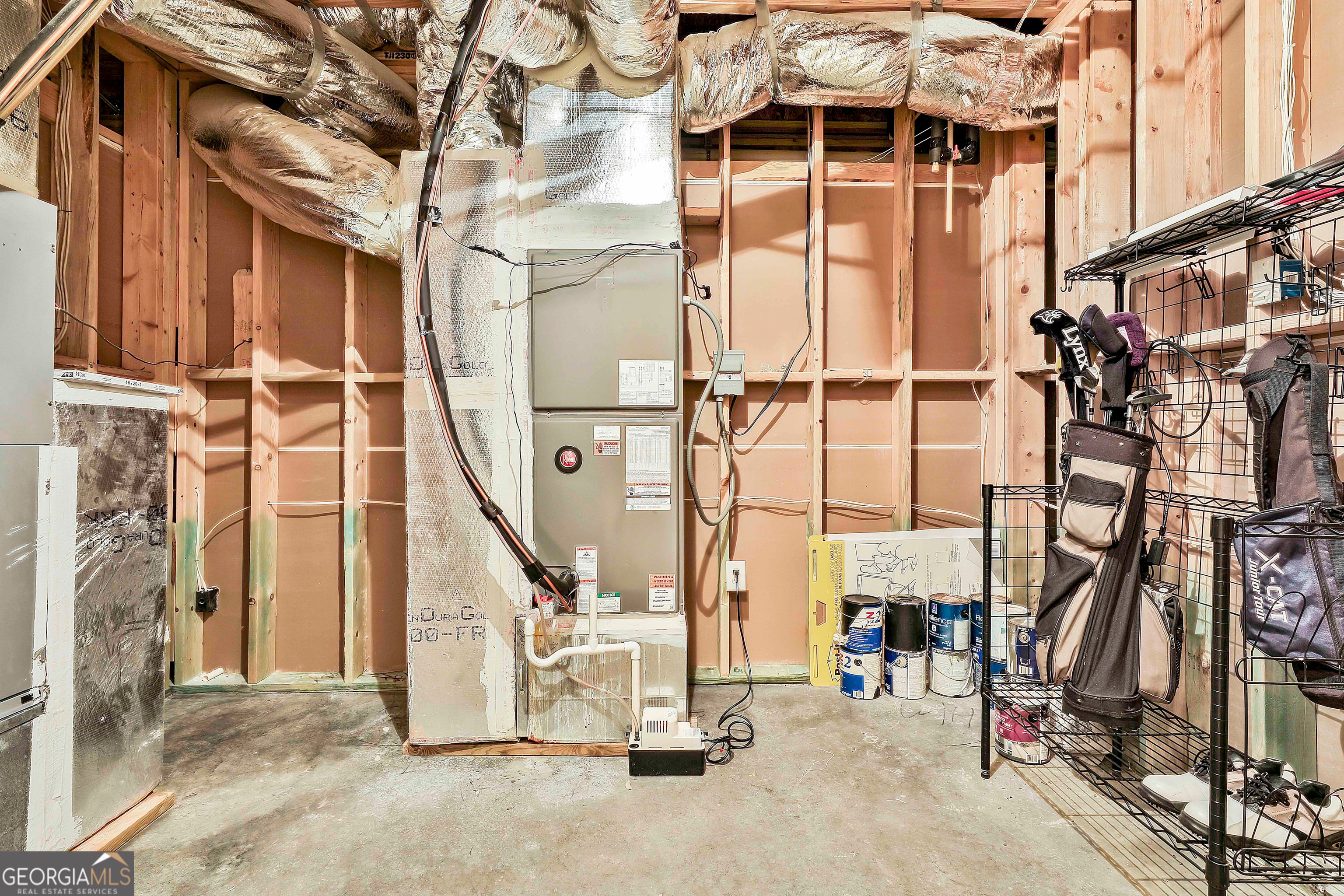 Douglasville, Georgia, 30135, United States, 5 Bedrooms Bedrooms, ,4 BathroomsBathrooms,Residential,For Sale,1999896