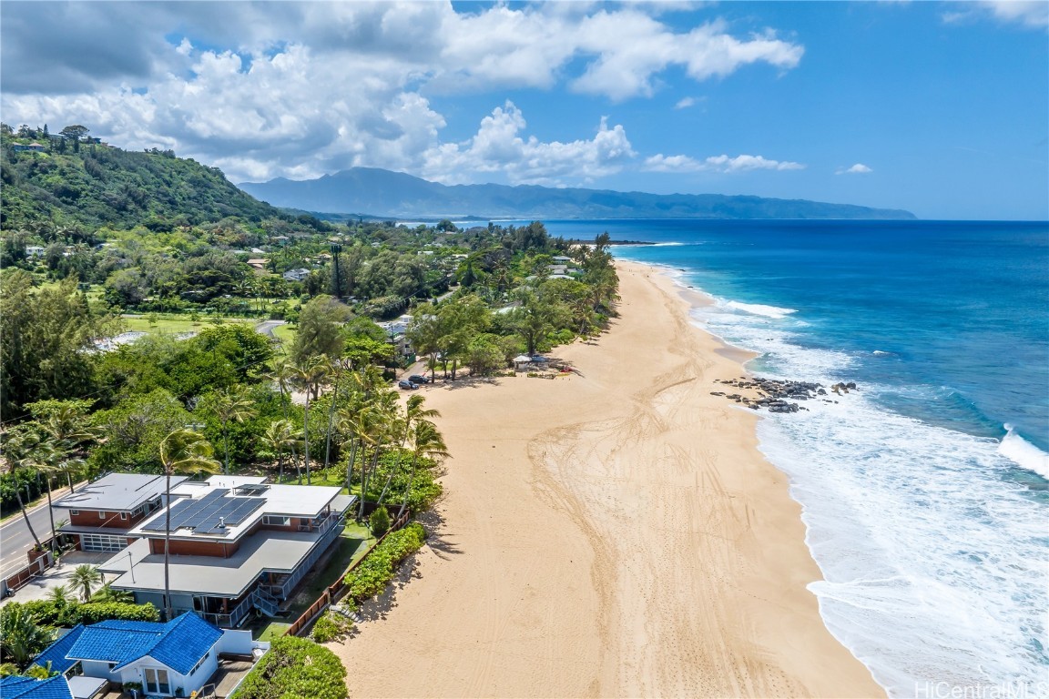 59-465 Kamehameha Highway, Haleiwa, Hawaii, 96712, United States, 4 Bedrooms Bedrooms, ,5 BathroomsBathrooms,Residential,For Sale,59-465 Kamehameha Highway,1568581