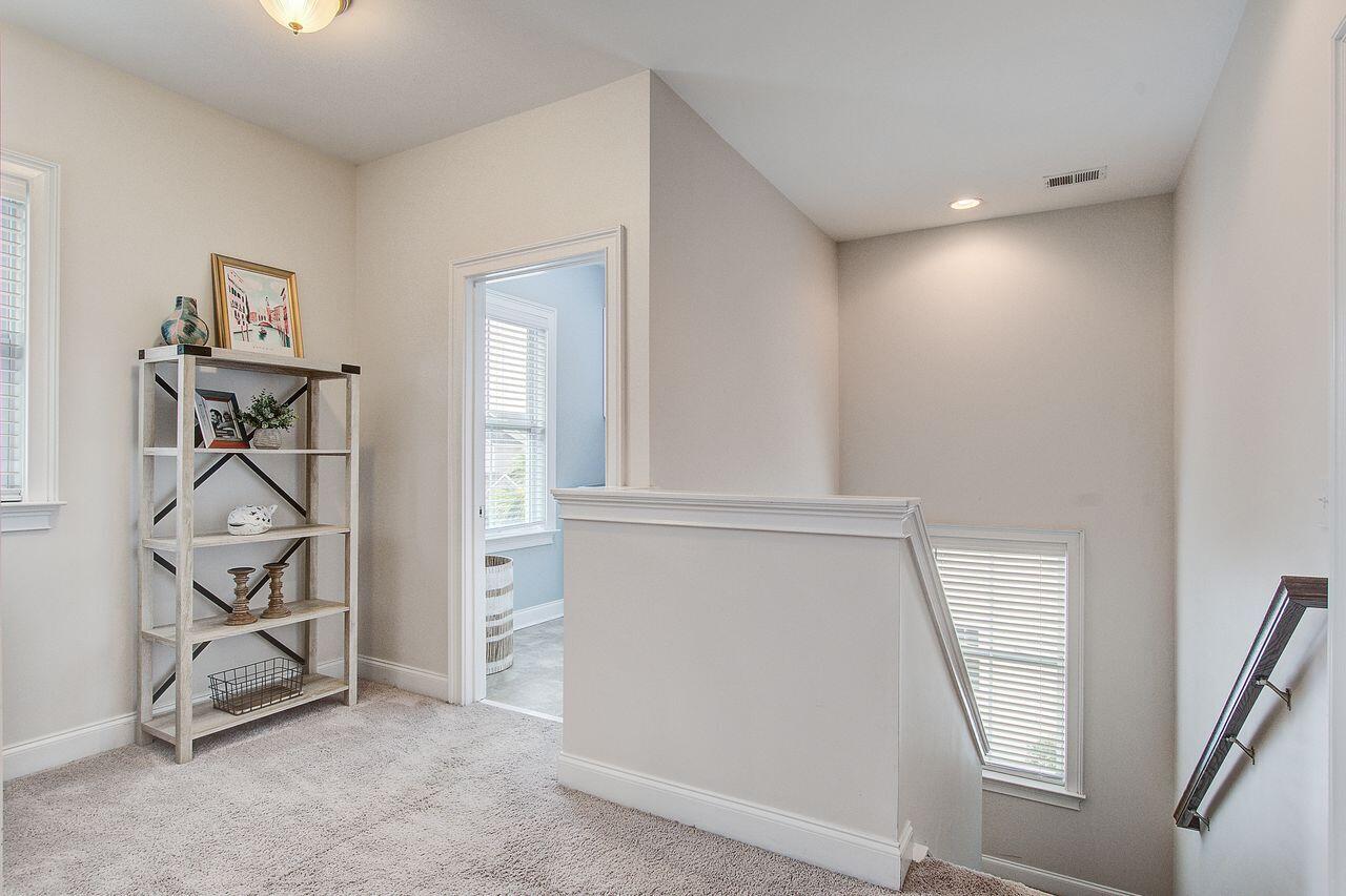 Mount Pleasant, South Carolina, 29466, United States, 4 Bedrooms Bedrooms, ,3 BathroomsBathrooms,Residential,For Sale,1966784