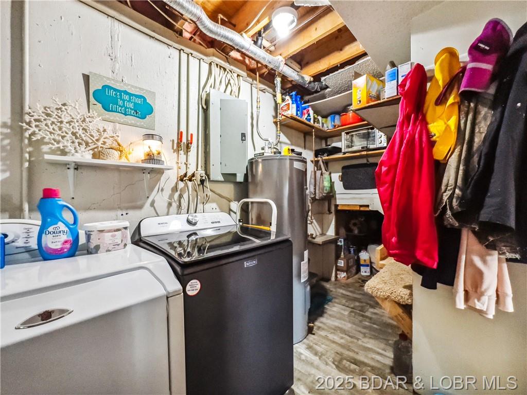 Camdenton, Missouri, 65020, United States, 3 Bedrooms Bedrooms, ,3 BathroomsBathrooms,Residential,For Sale,1849763