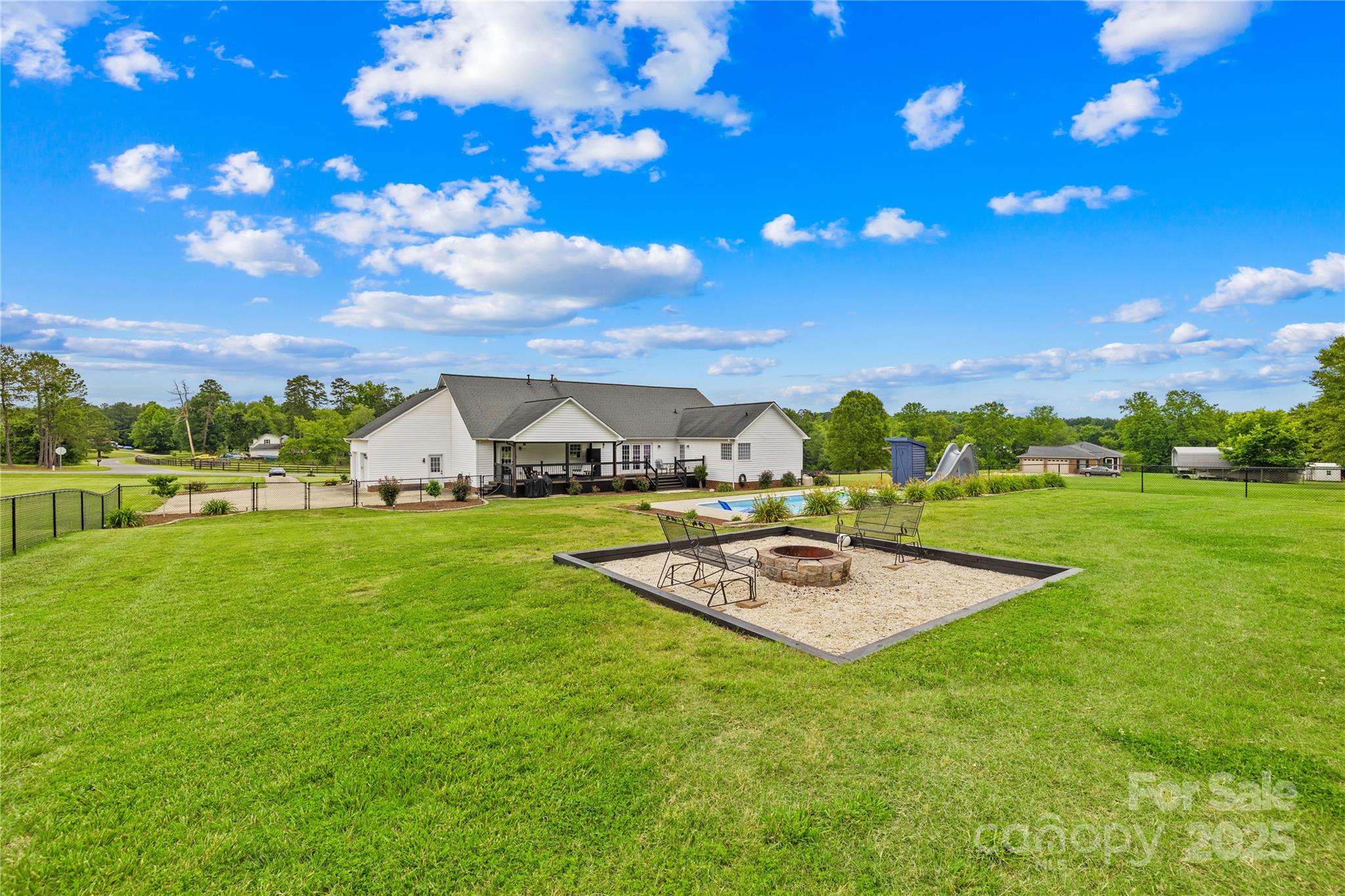 Shelby, North Carolina, 28152, United States, 3 Bedrooms Bedrooms, ,2 BathroomsBathrooms,Residential,For Sale,1847479