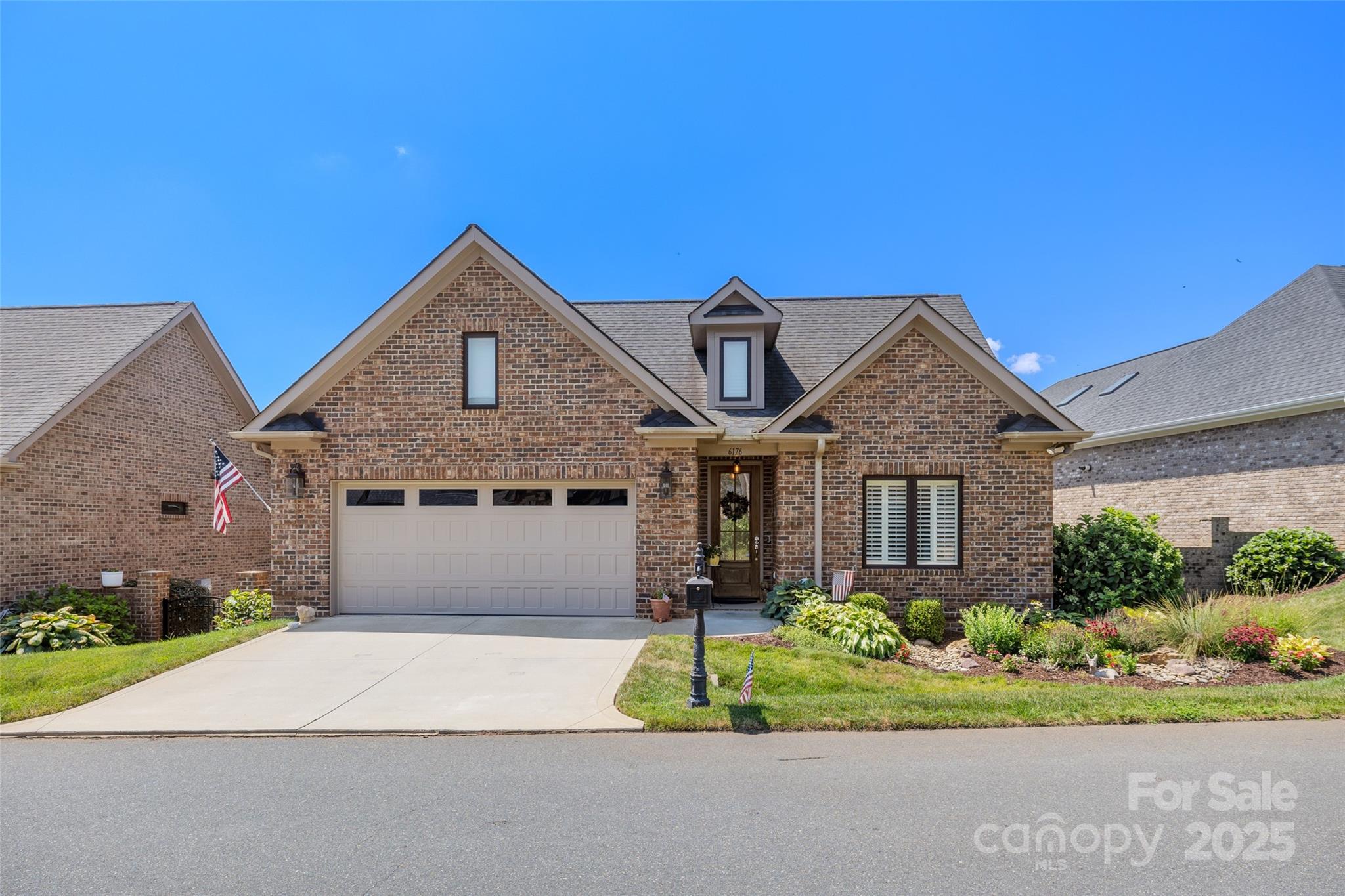 Denver, North Carolina, 28037, United States, 3 Bedrooms Bedrooms, ,2 BathroomsBathrooms,Residential,For Sale,1885943