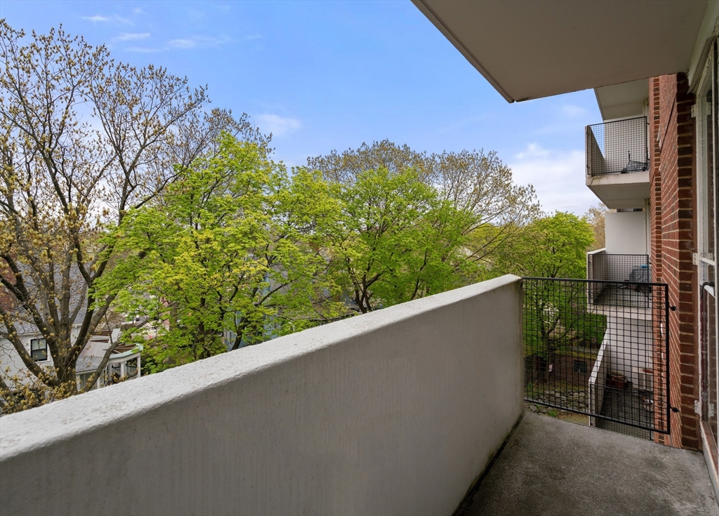 Cambridge, Massachusetts, 02138, United States, 1 Bedroom Bedrooms, ,1 BathroomBathrooms,Residential,For Sale,1940724