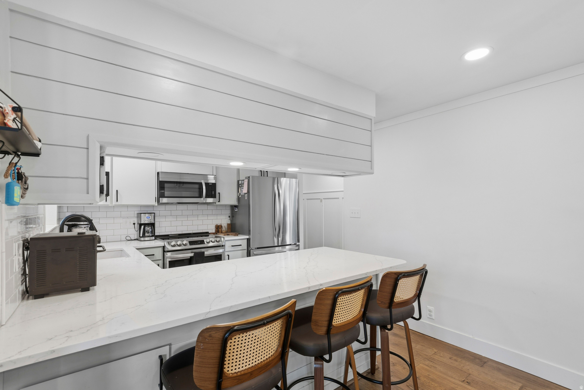 Kaysville, Utah, 84037, United States, 5 Bedrooms Bedrooms, ,1 BathroomBathrooms,Residential,For Sale,2003168