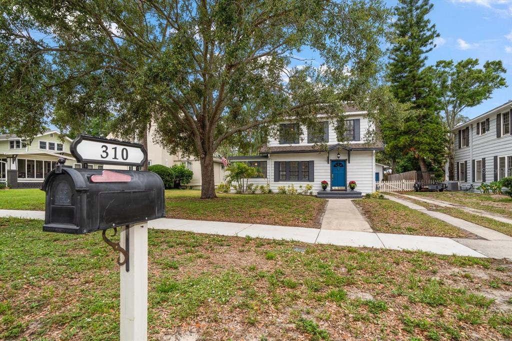 Clearwater, Florida, 33755, United States, 4 Bedrooms Bedrooms, ,3 BathroomsBathrooms,Residential,For Sale,1848993