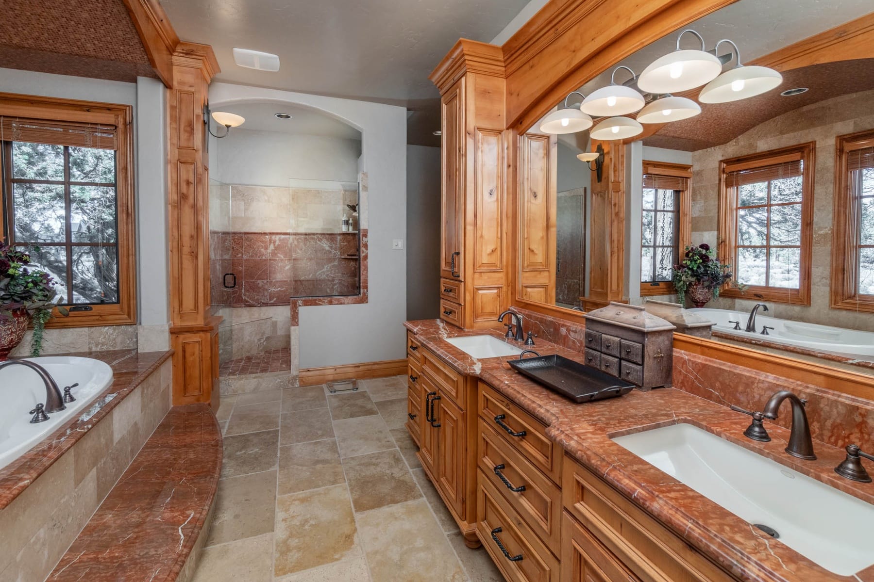  23098 Watercourse Way Bend, OR 97701 - 物件實景