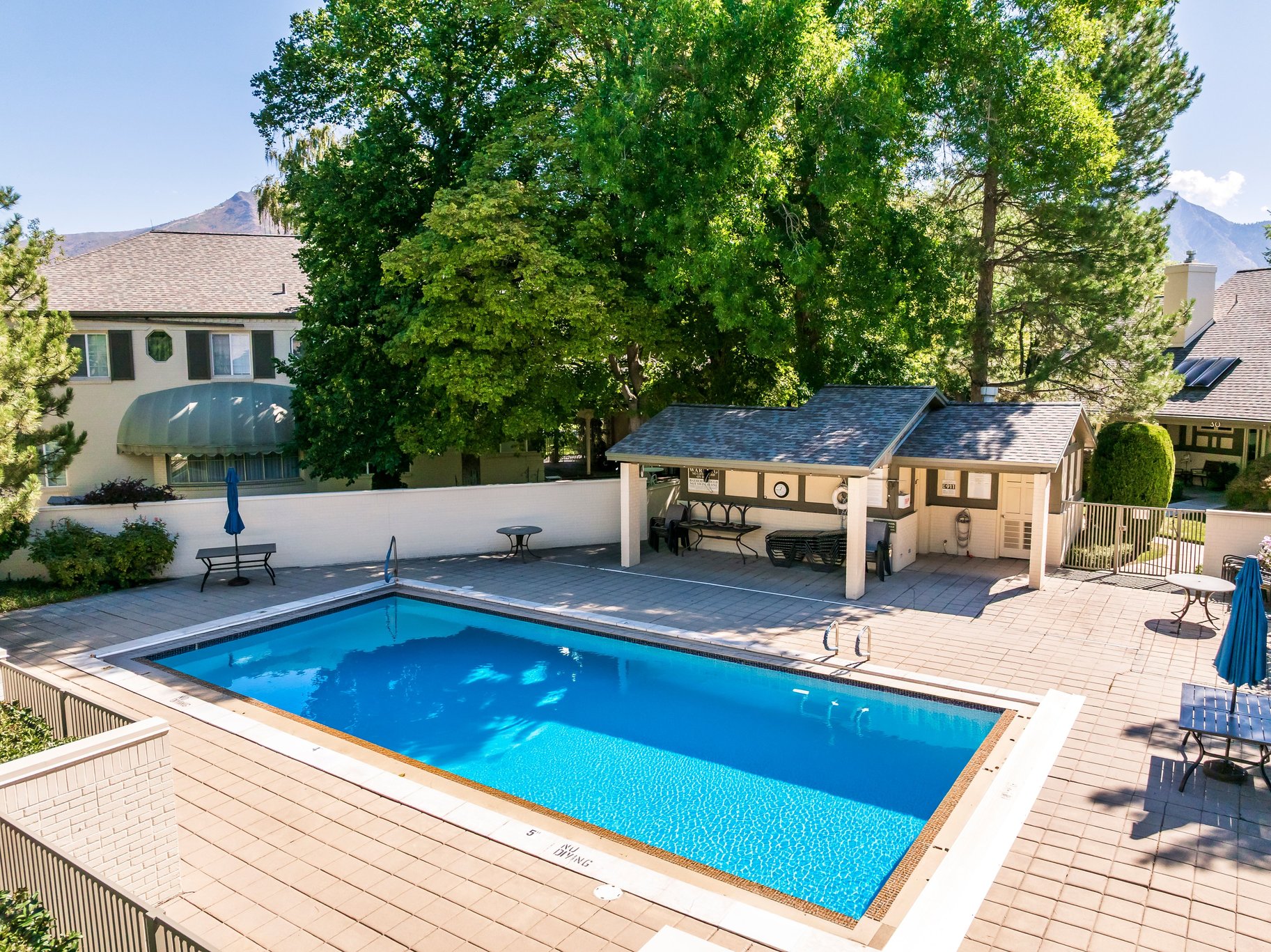  Charming Garden Retreat in Edgemount Estates - 物件實景
