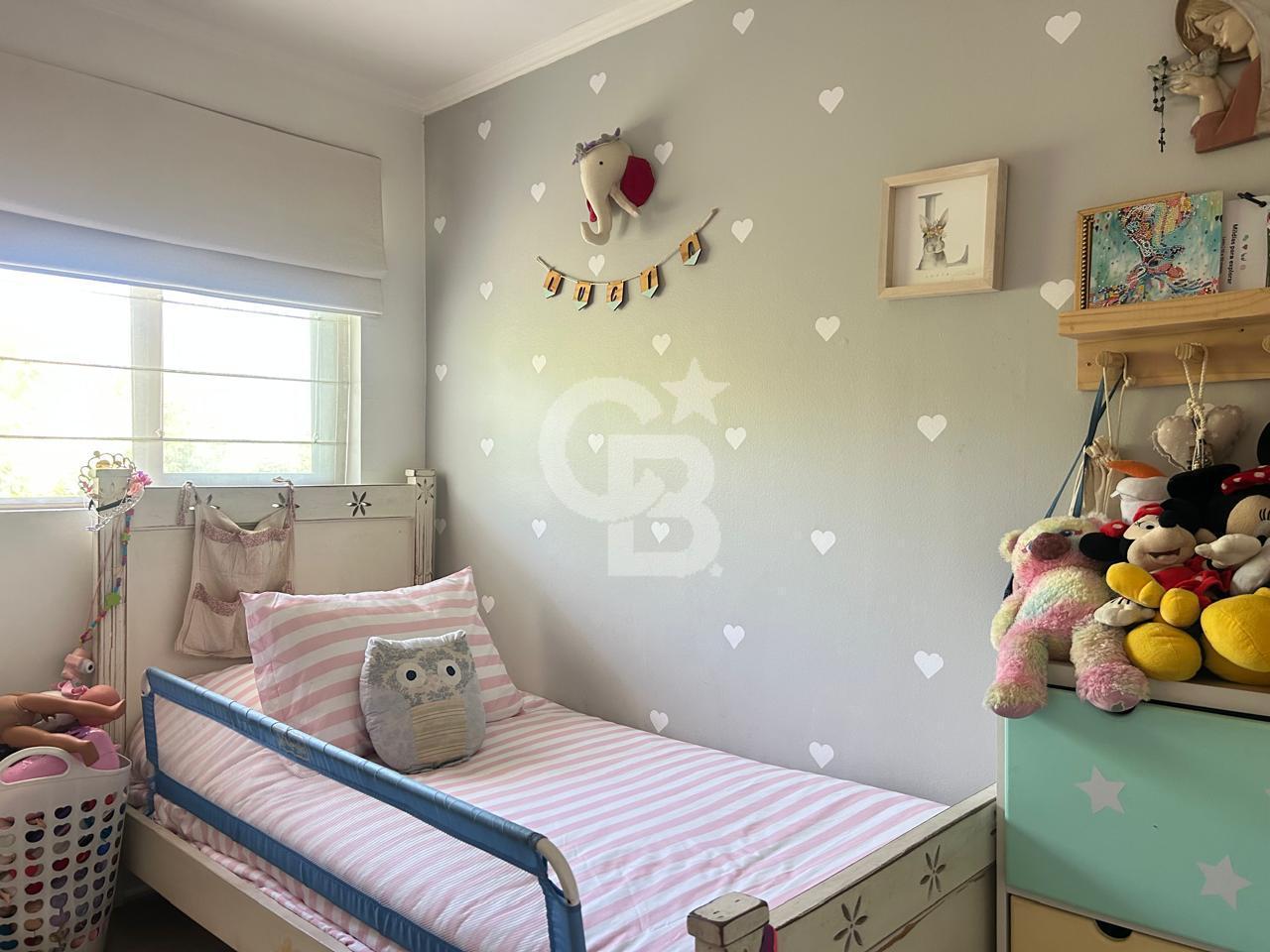 Lo Barnechea, Chile, 5 Bedrooms Bedrooms, ,4 BathroomsBathrooms,Residential,For Sale,1966346