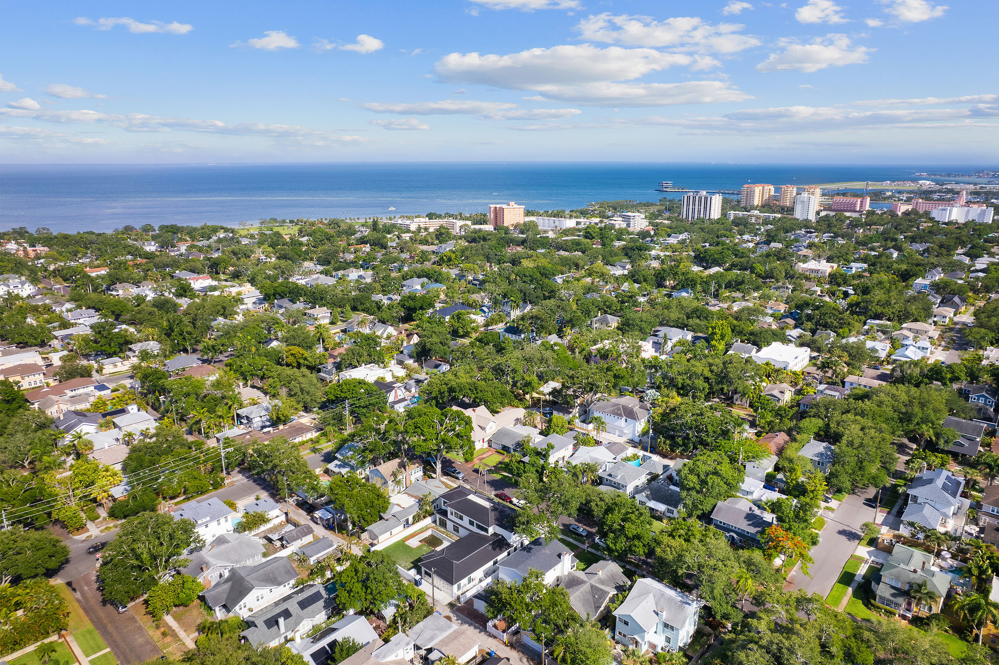 St. Peterburg, Florida, 33704, United States, 4 Bedrooms Bedrooms, ,3 BathroomsBathrooms,Residential,For Sale,2018608