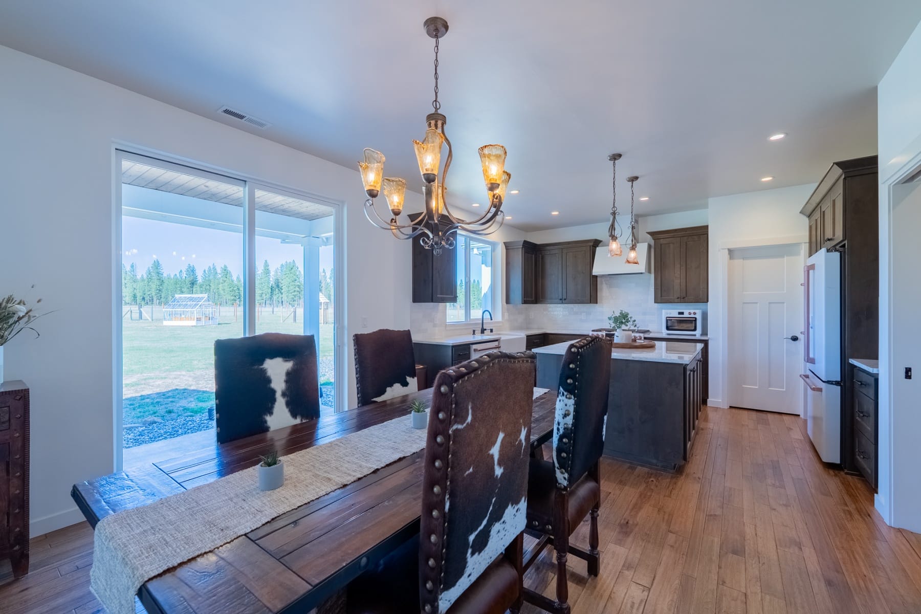  24 BACON CREEK RD Glenwood, WA 98619 - 物件實景