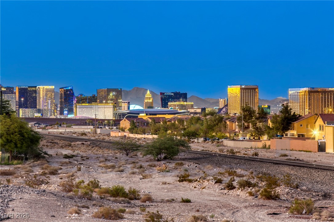 Las Vegas, Nevada, 89139, United States, 4 Bedrooms Bedrooms, ,3 BathroomsBathrooms,Residential,For Sale,1908480