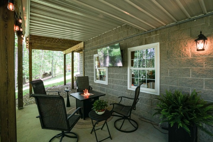 Horner, West Virginia, 26732, United States, 4 Bedrooms Bedrooms, ,4 BathroomsBathrooms,Residential,For Sale,1955004