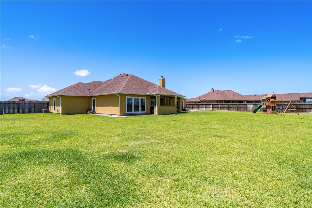 Corpus Christi, Texas, 78414, United States, 4 Bedrooms Bedrooms, ,3 BathroomsBathrooms,Residential,For Sale,1985457