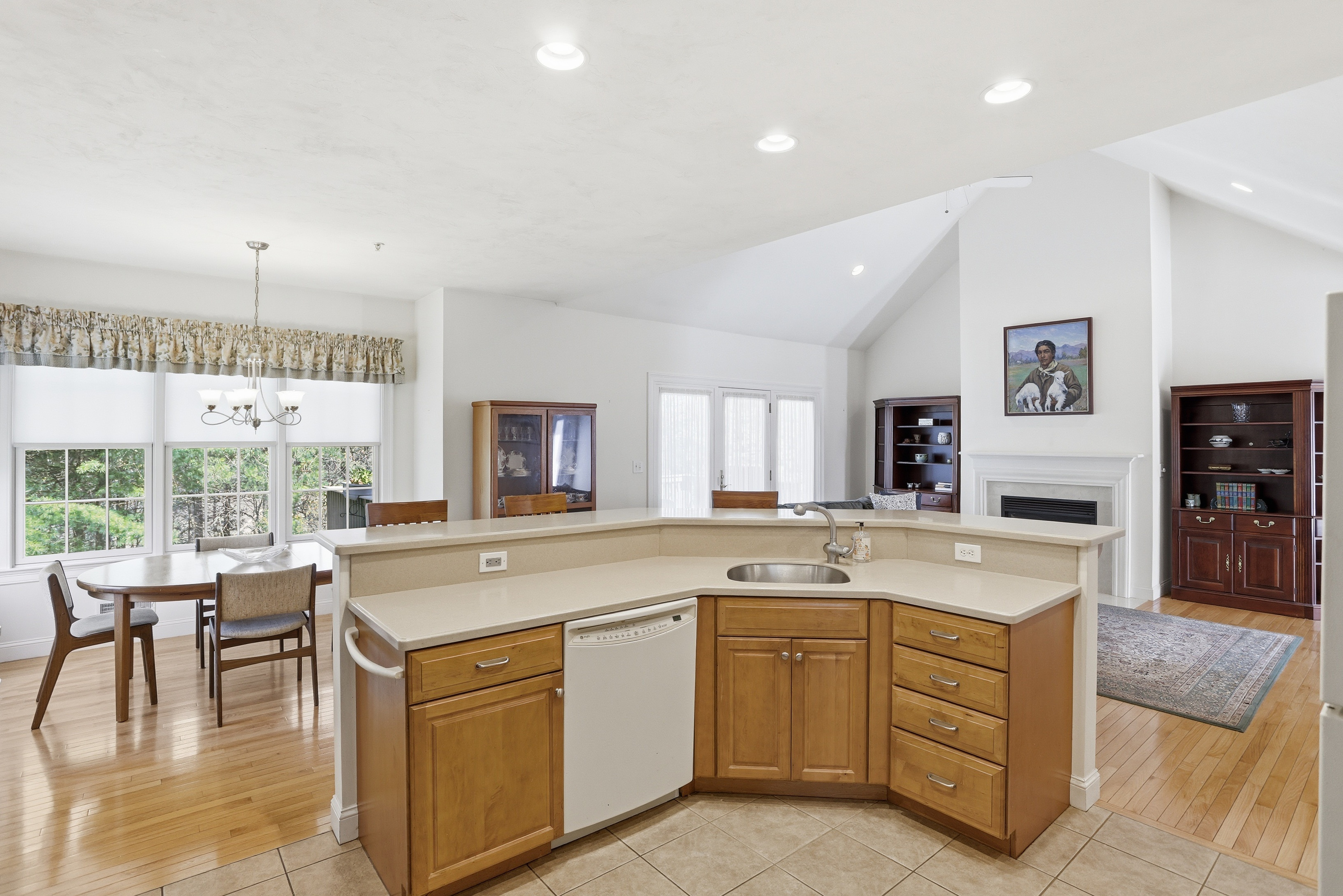  13 Stone Ridge Road, Westford, MA 01886 - 物件實景