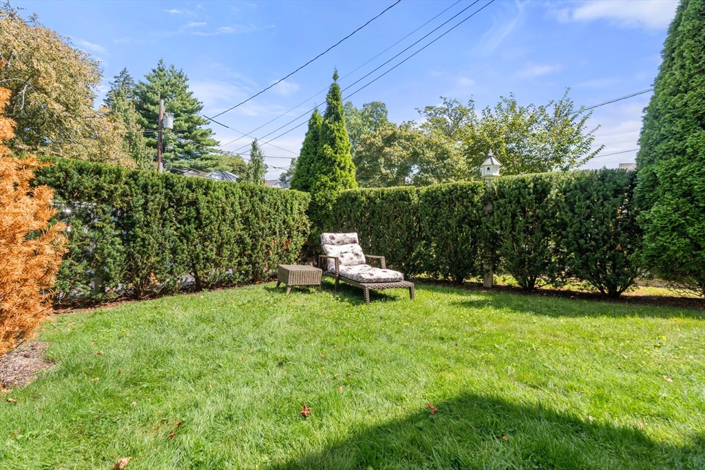 Newton, Massachusetts, 02458, United States, 5 Bedrooms Bedrooms, ,4 BathroomsBathrooms,Residential,For Sale,1941717