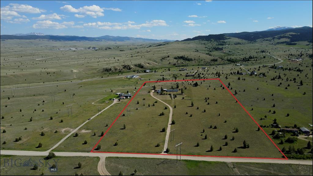 Butte, Montana, 59701, United States, 4 Bedrooms Bedrooms, ,2 BathroomsBathrooms,Residential,For Sale,1882095