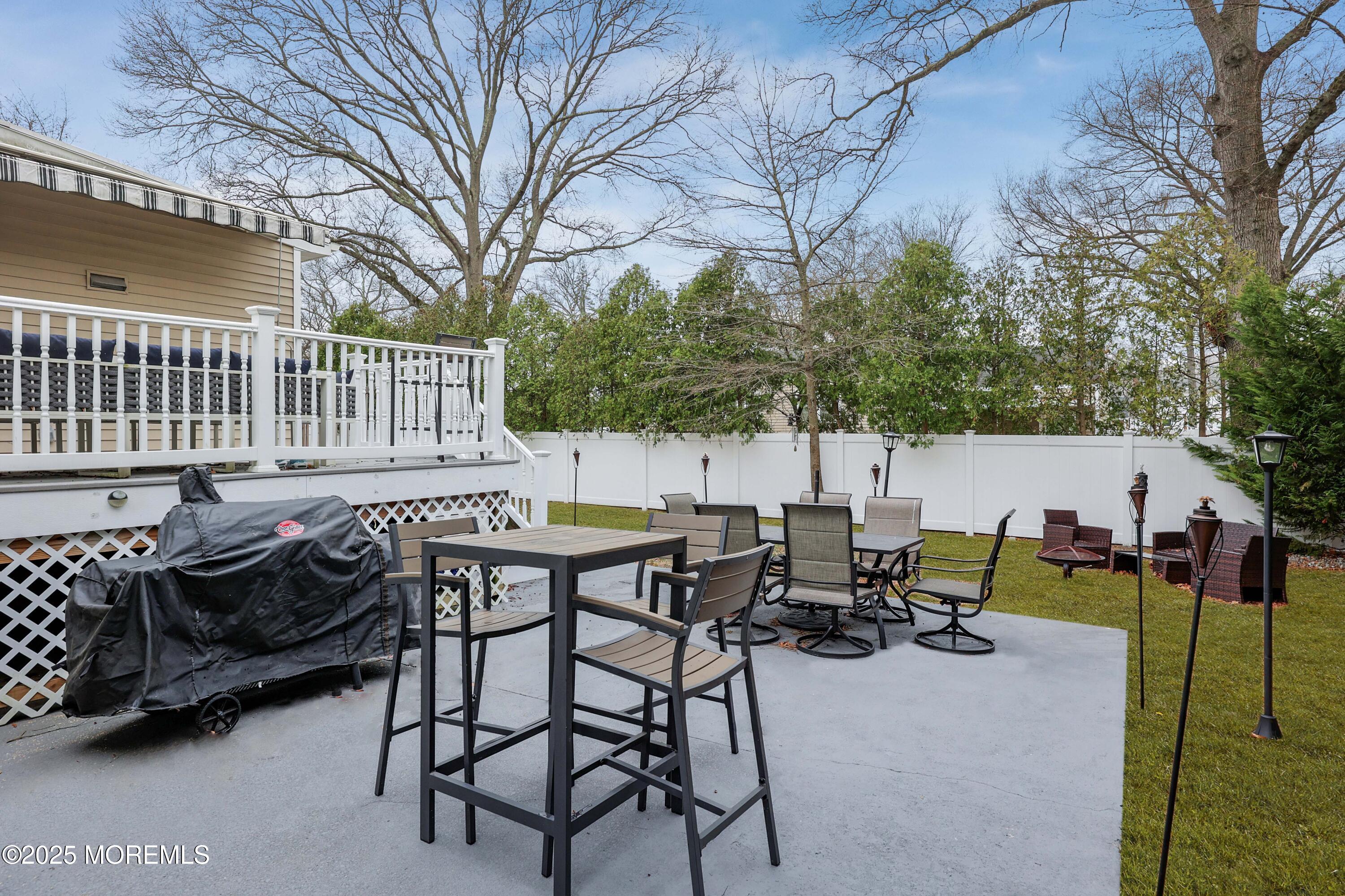 Oakhurst, New Jersey, 07755, United States, 3 Bedrooms Bedrooms, ,2 BathroomsBathrooms,Residential,For Sale,1754525