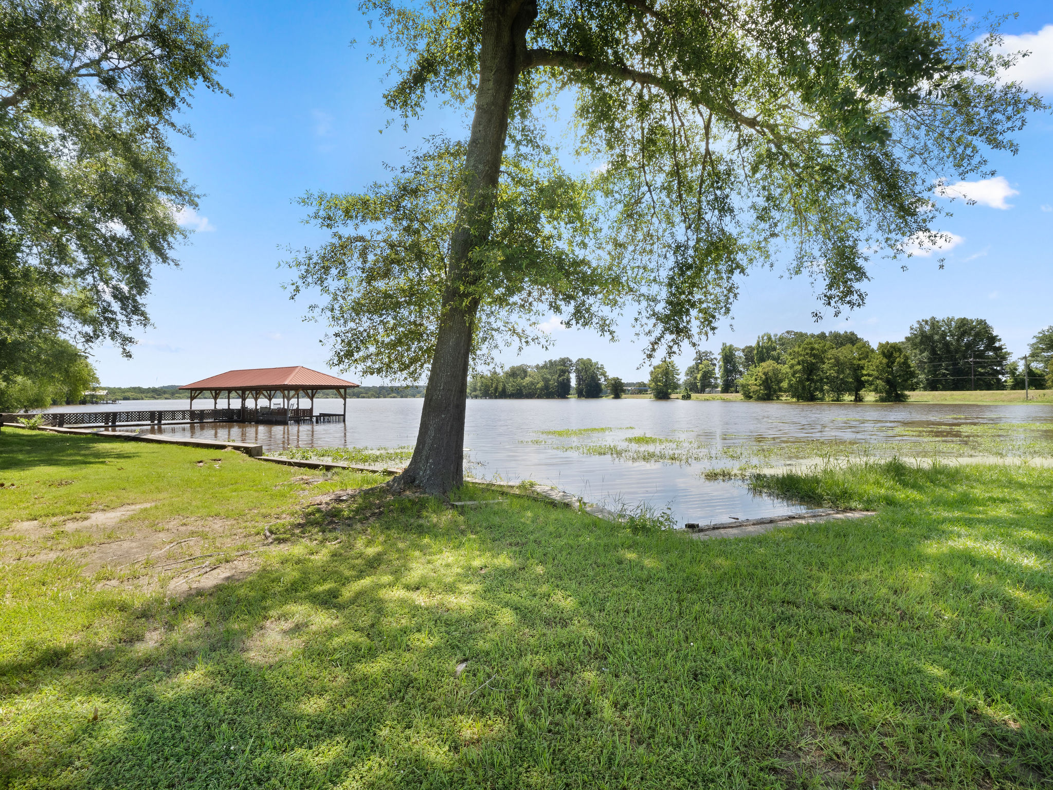 Zwolle, Louisiana, 71486, United States, 5 Bedrooms Bedrooms, ,3 BathroomsBathrooms,Residential,For Sale,1981648
