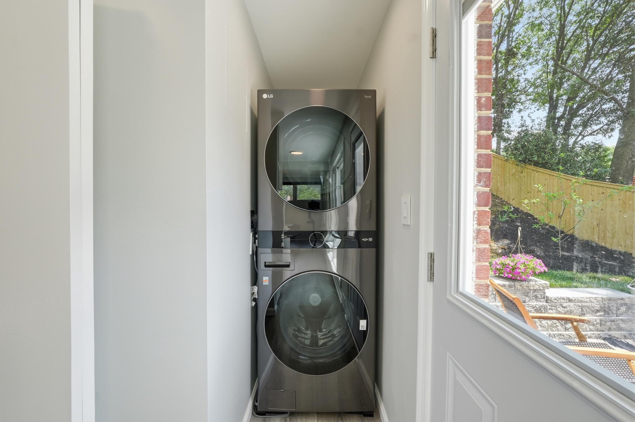 5617 Hershey Lane, Alexandria, VA, 22312 - 物件實景