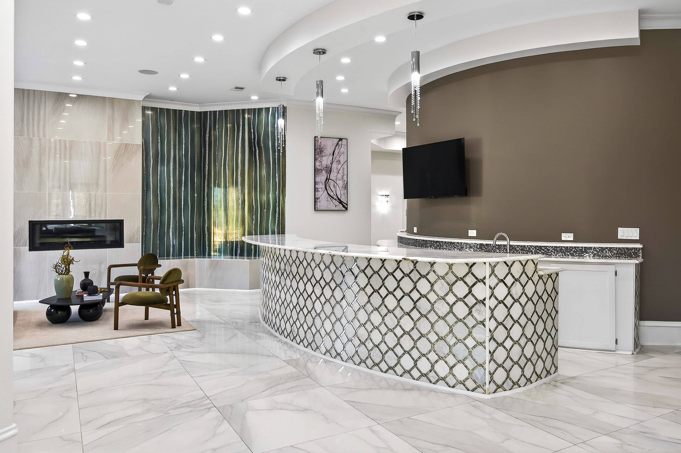  Exceptional Gated Estate with Resort-caliber Grounds - 物件實景