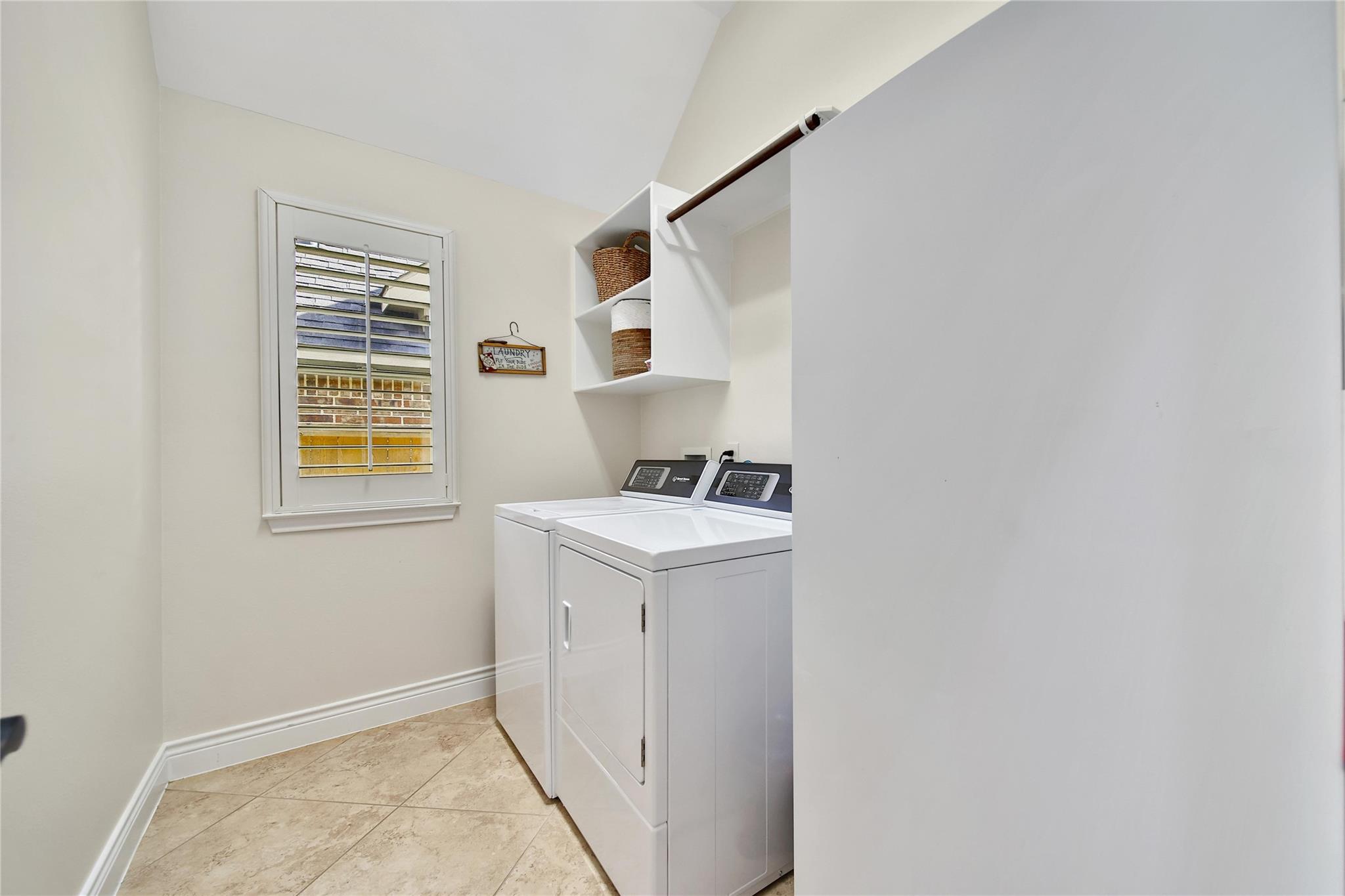 Montgomery, Texas, 77316, United States, 3 Bedrooms Bedrooms, ,3 BathroomsBathrooms,Residential,For Sale,1992455