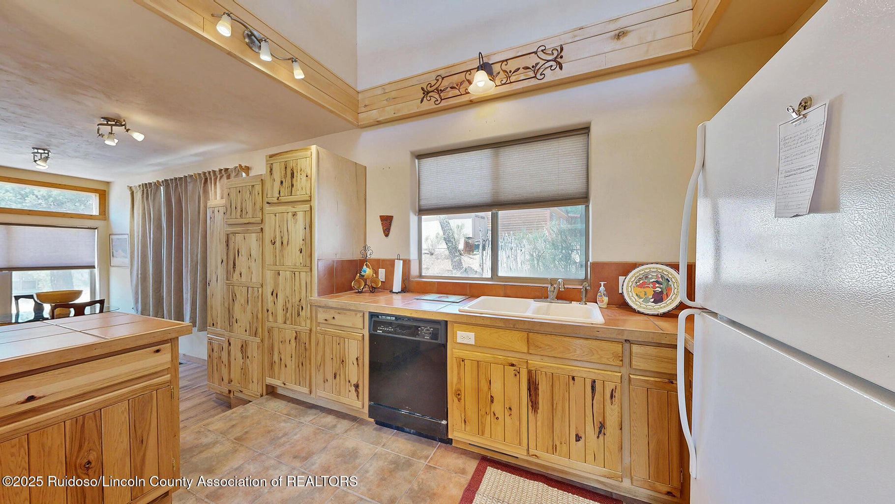 Ruidoso, New Mexico, 88345, United States, 3 Bedrooms Bedrooms, ,3 BathroomsBathrooms,Residential,For Sale,1840325