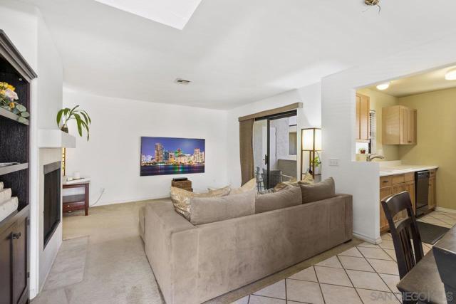 San Diego, California, 92129, United States, 2 Bedrooms Bedrooms, ,2 BathroomsBathrooms,Residential,For Sale,1916300