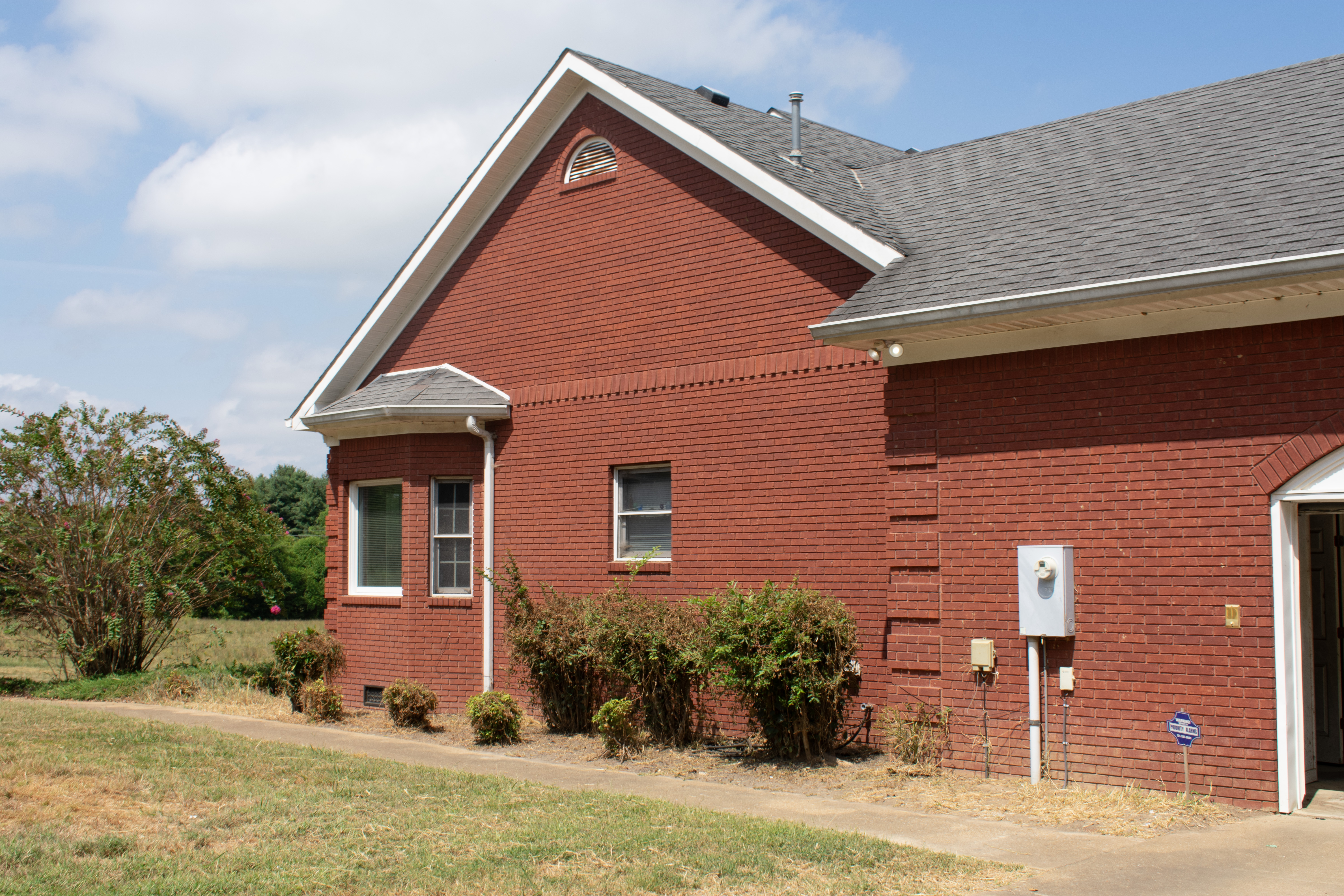 Union City, Tennessee, 38261, United States, 4 Bedrooms Bedrooms, ,4 BathroomsBathrooms,Residential,For Sale,1937100