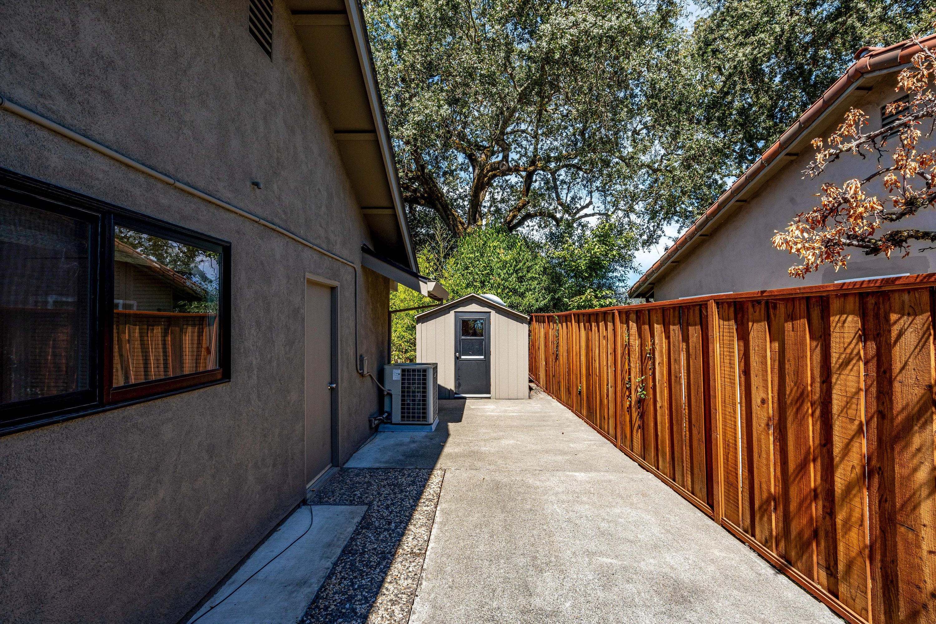  1261 Spring Brook Ct - 物件實景