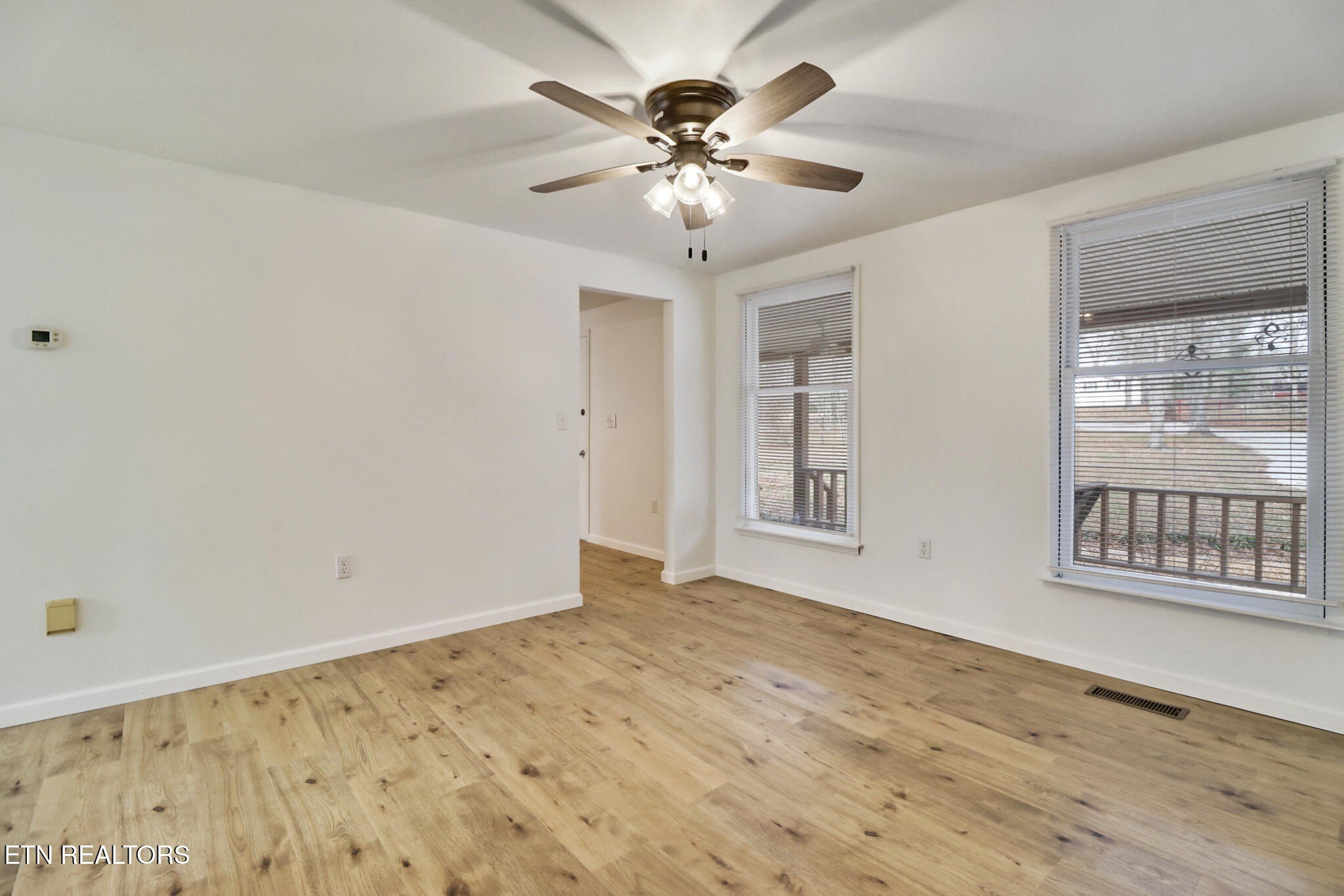 Crossville, Tennessee, 38555, United States, 4 Bedrooms Bedrooms, ,3 BathroomsBathrooms,Residential,For Sale,2005709