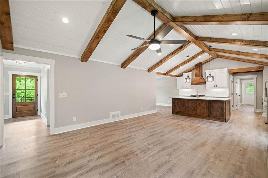 Ball Ground, Georgia, 30107, United States, 6 Bedrooms Bedrooms, ,4 BathroomsBathrooms,Residential,For Sale,1881477