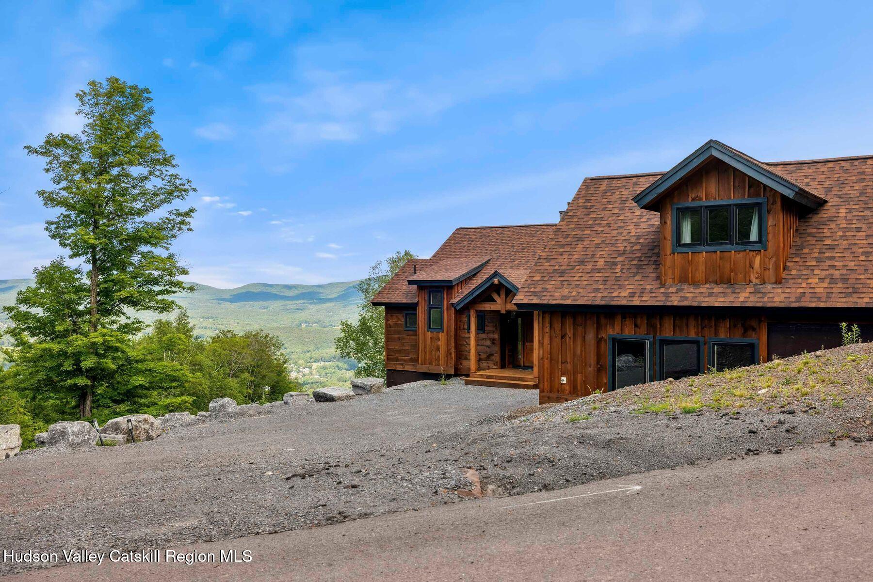 Windham, New York, 12496, United States, 6 Bedrooms Bedrooms, ,5 BathroomsBathrooms,Residential,For Sale,1905986