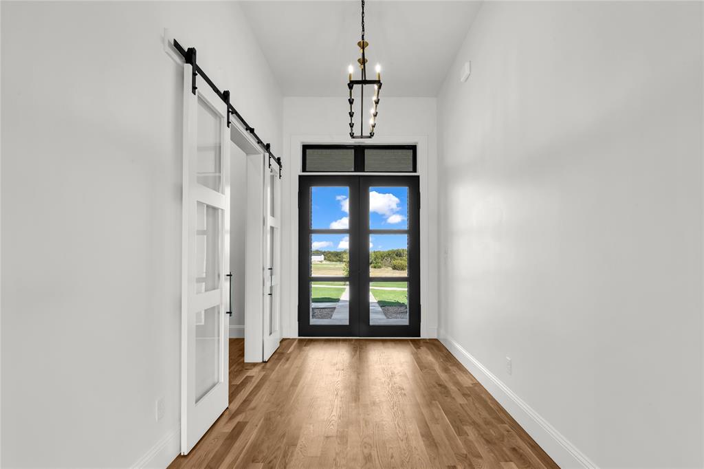 Weatherford, Texas, 76087, United States, 5 Bedrooms Bedrooms, ,6 BathroomsBathrooms,Residential,For Sale,1981061