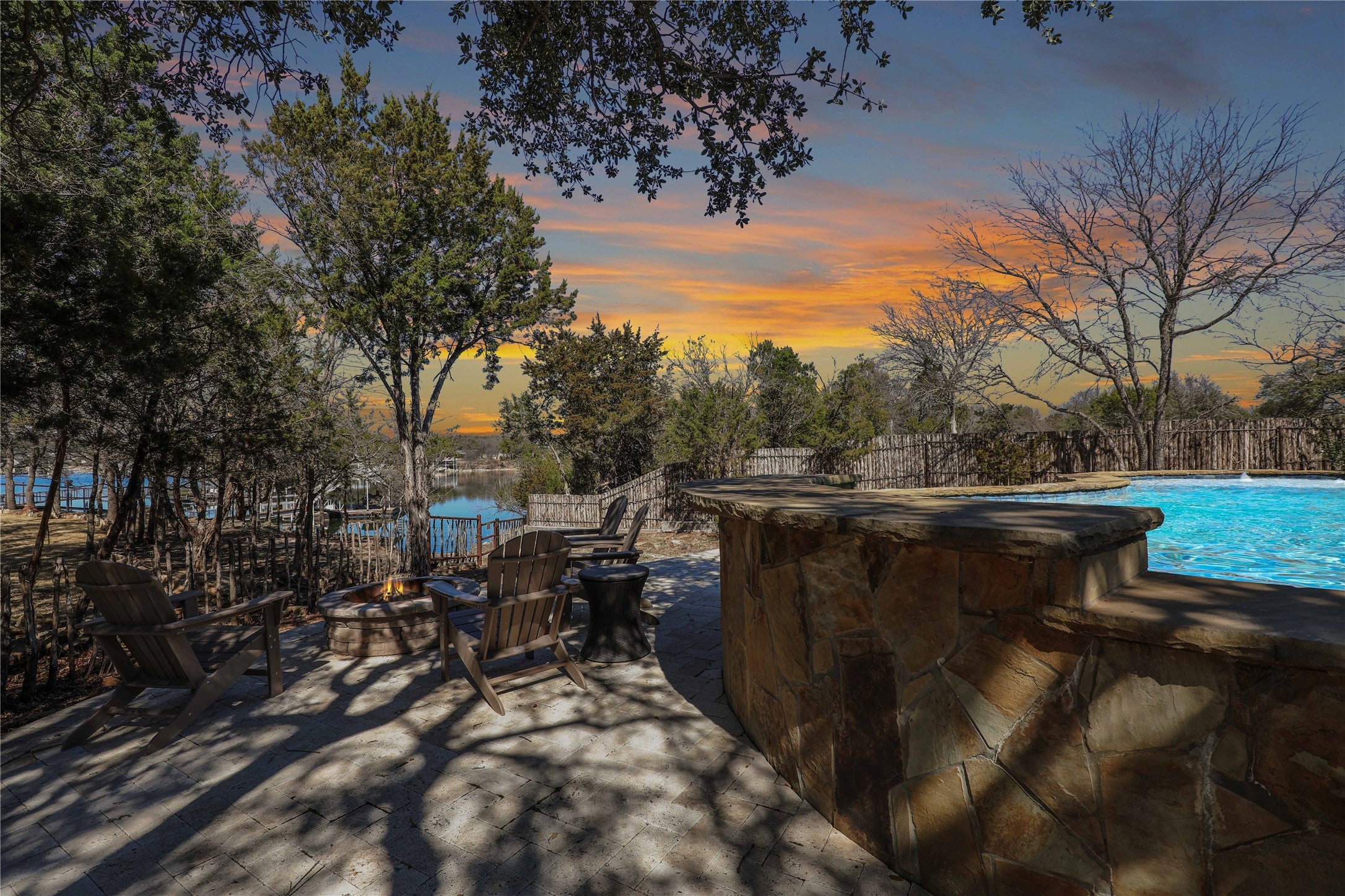 Possum Kingdom Lake, Texas, 76450, United States, 5 Bedrooms Bedrooms, ,3 BathroomsBathrooms,Residential,For Sale,2049060