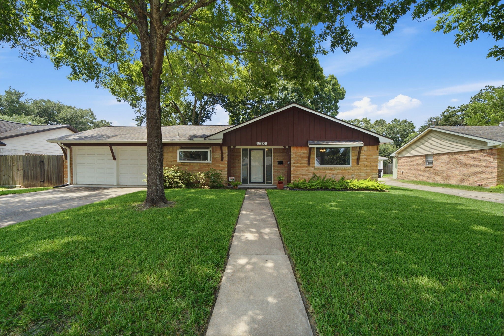 Carew St, Houston, TX 77096