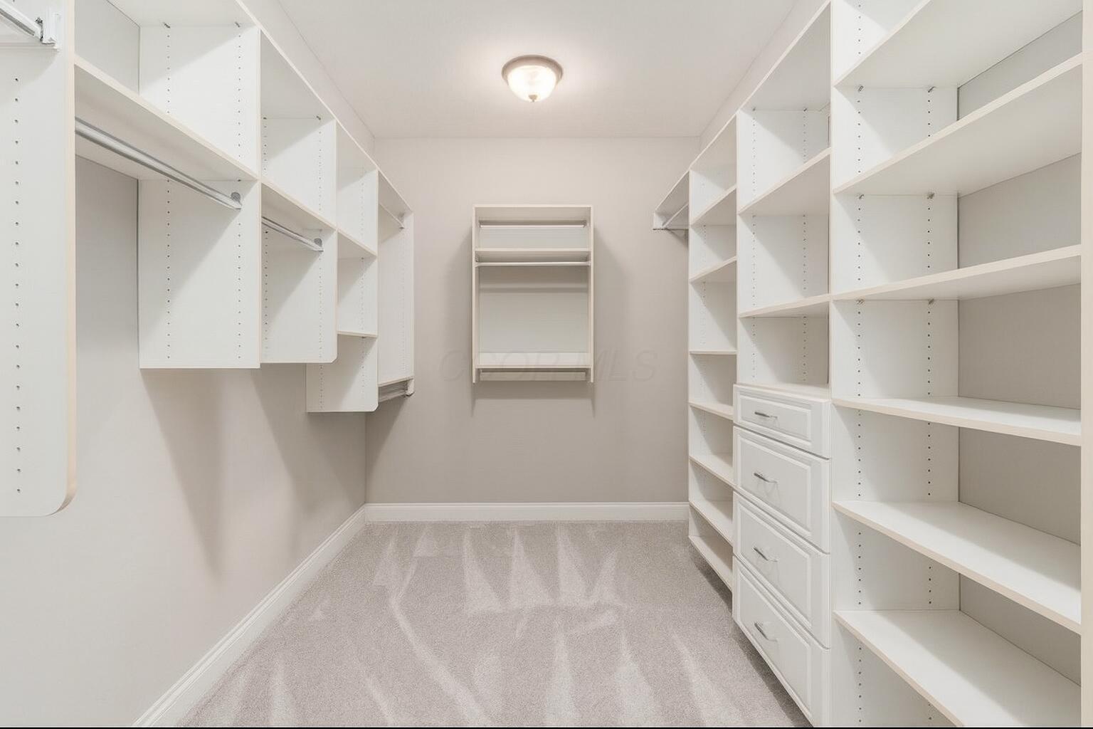 Galena, Ohio, 43021, United States, 4 Bedrooms Bedrooms, ,4 BathroomsBathrooms,Residential,For Sale,1995560