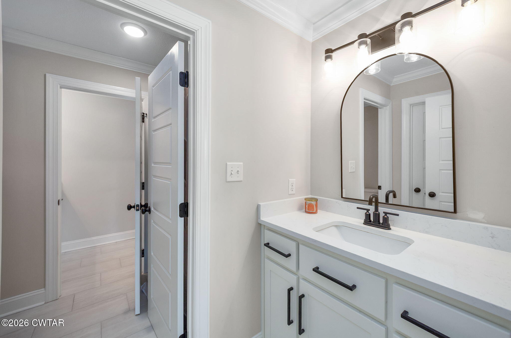 Jackson, Tennessee, 38305, United States, 5 Bedrooms Bedrooms, ,4 BathroomsBathrooms,Residential,For Sale,2016388